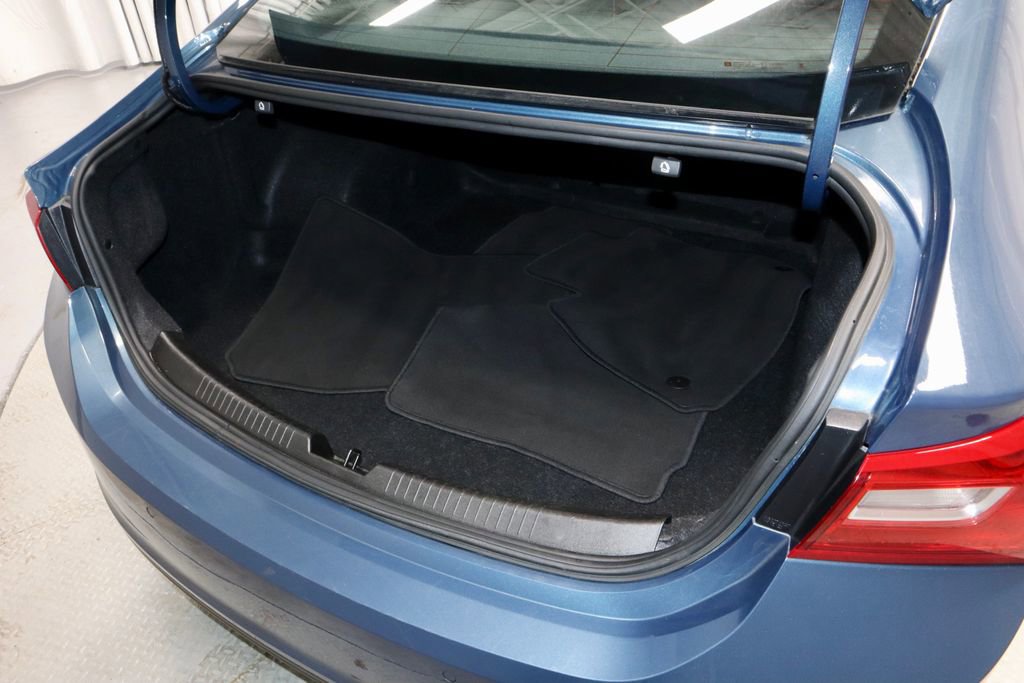 Used 2024 Chevrolet Malibu LT image 15