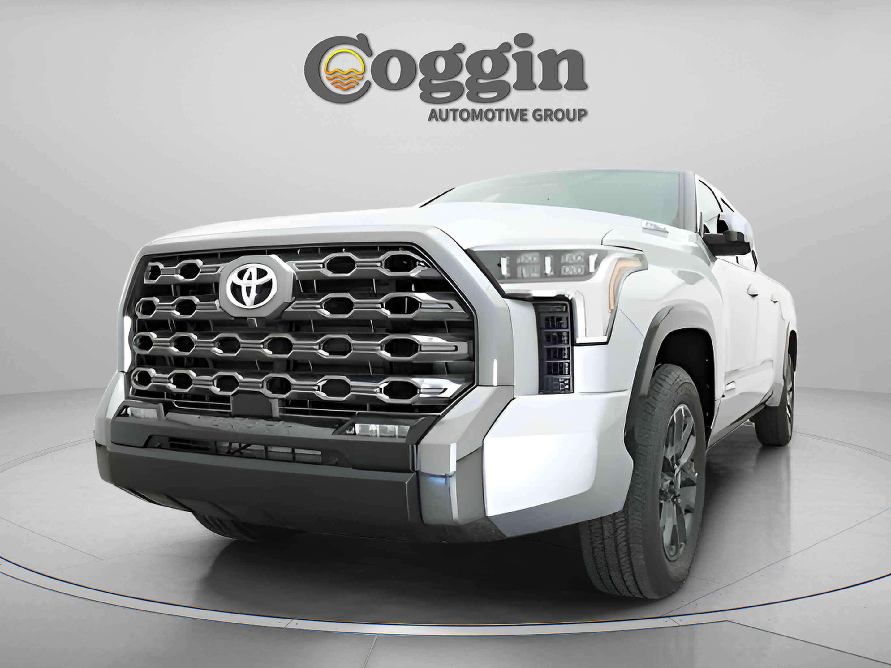 Used 2025 Toyota Tundra Platinum AWD/4WD image 31