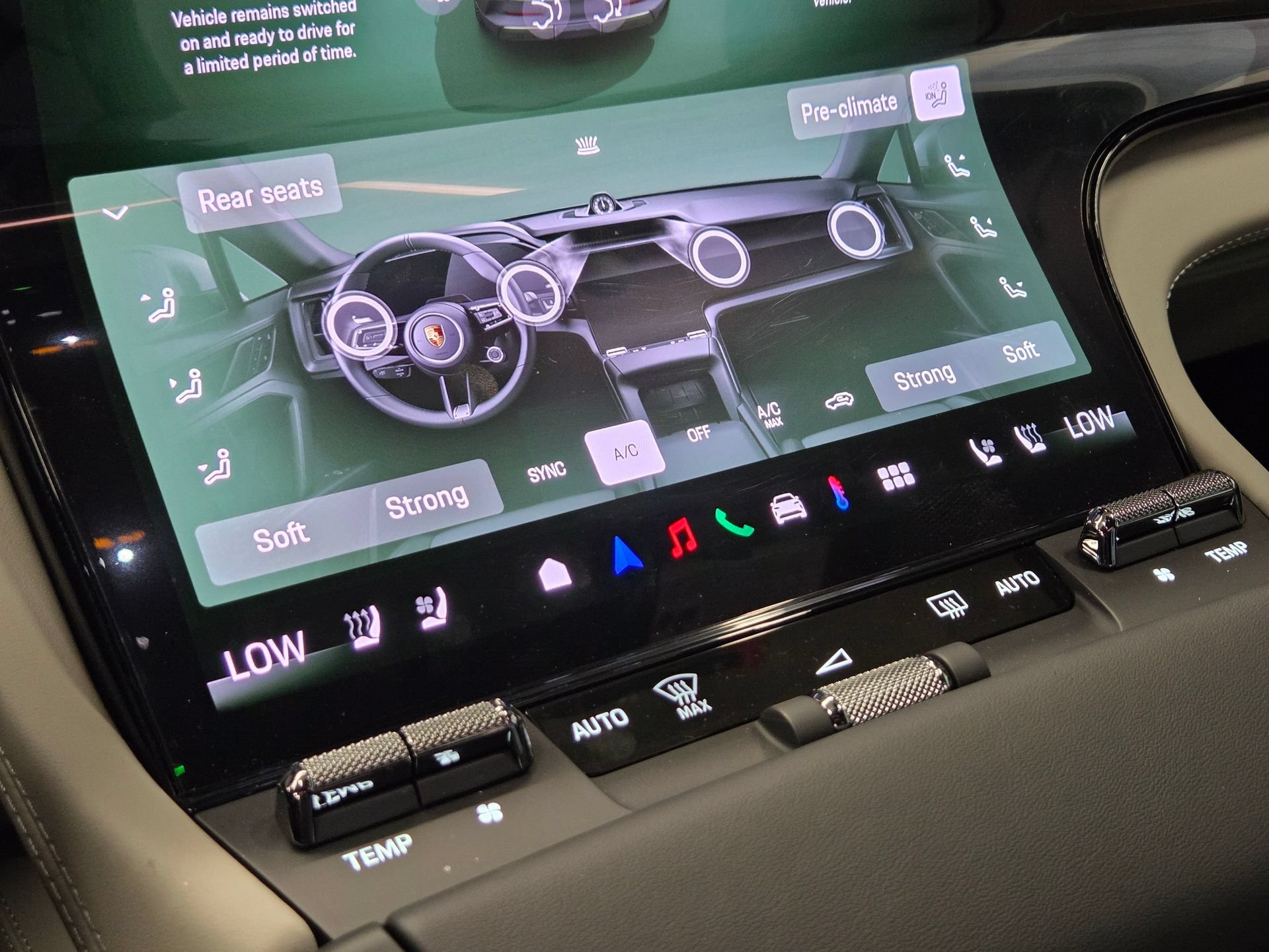 New 2026 Porsche Cayenne Electric AWD/4WD image 23