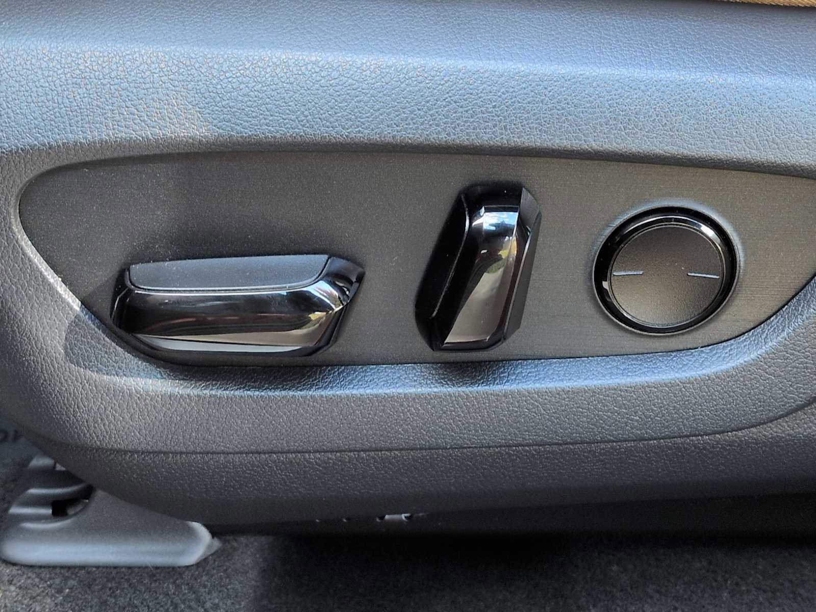 Used 2023 Lexus RX 350 Premium image 17