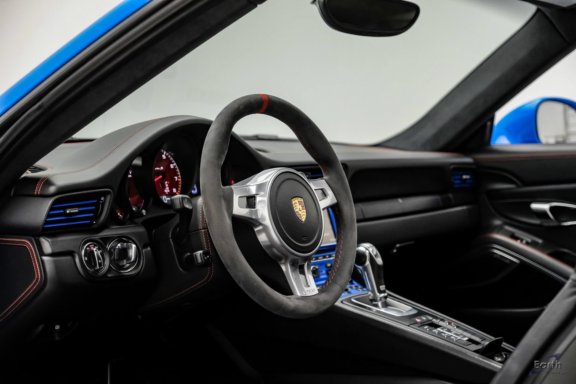 Used 2016 Porsche 911 Turbo S AWD/4WD image 52