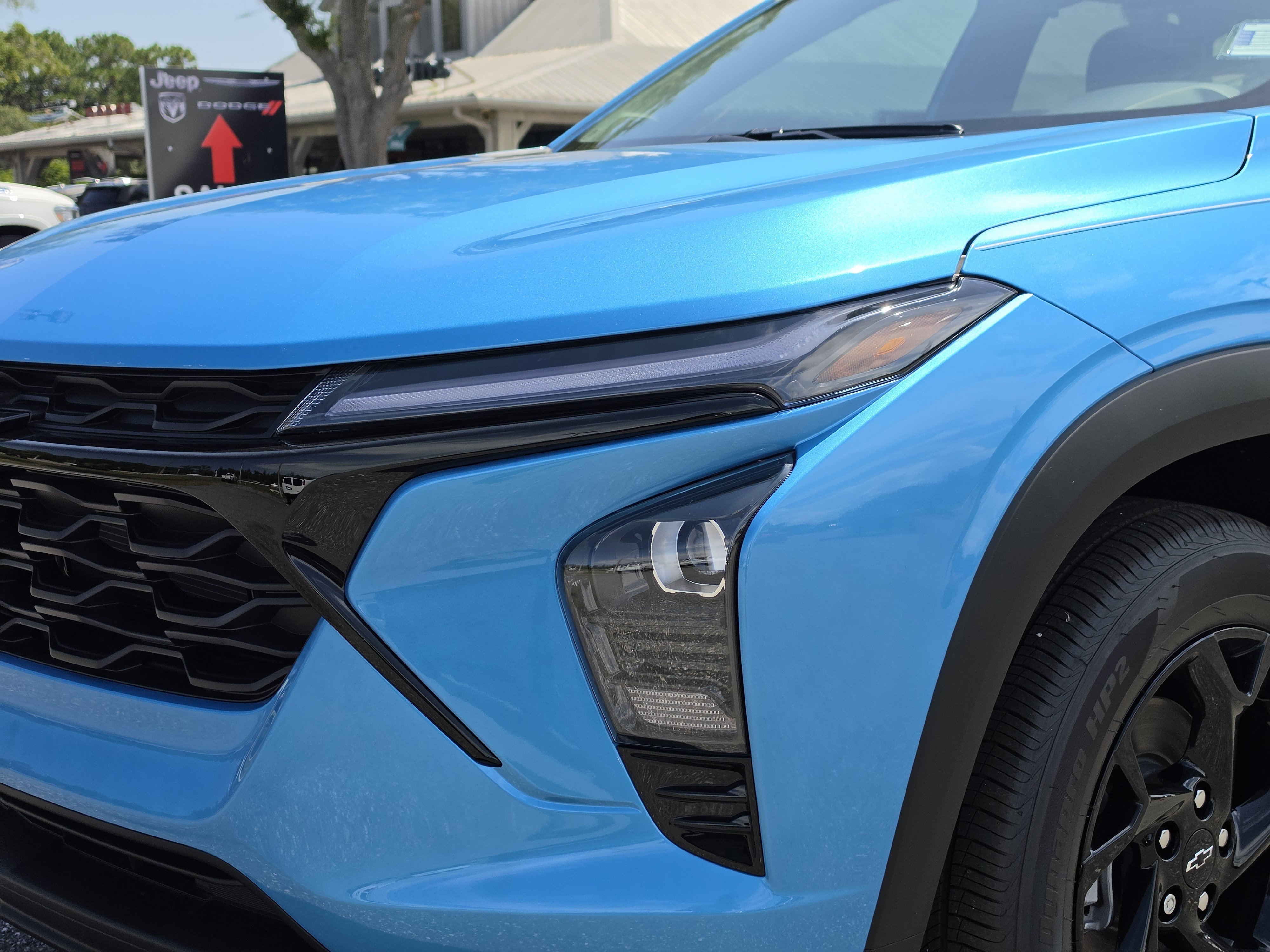 New 2026 Chevrolet Trax LT w/ Sunroof Package FWD image 13