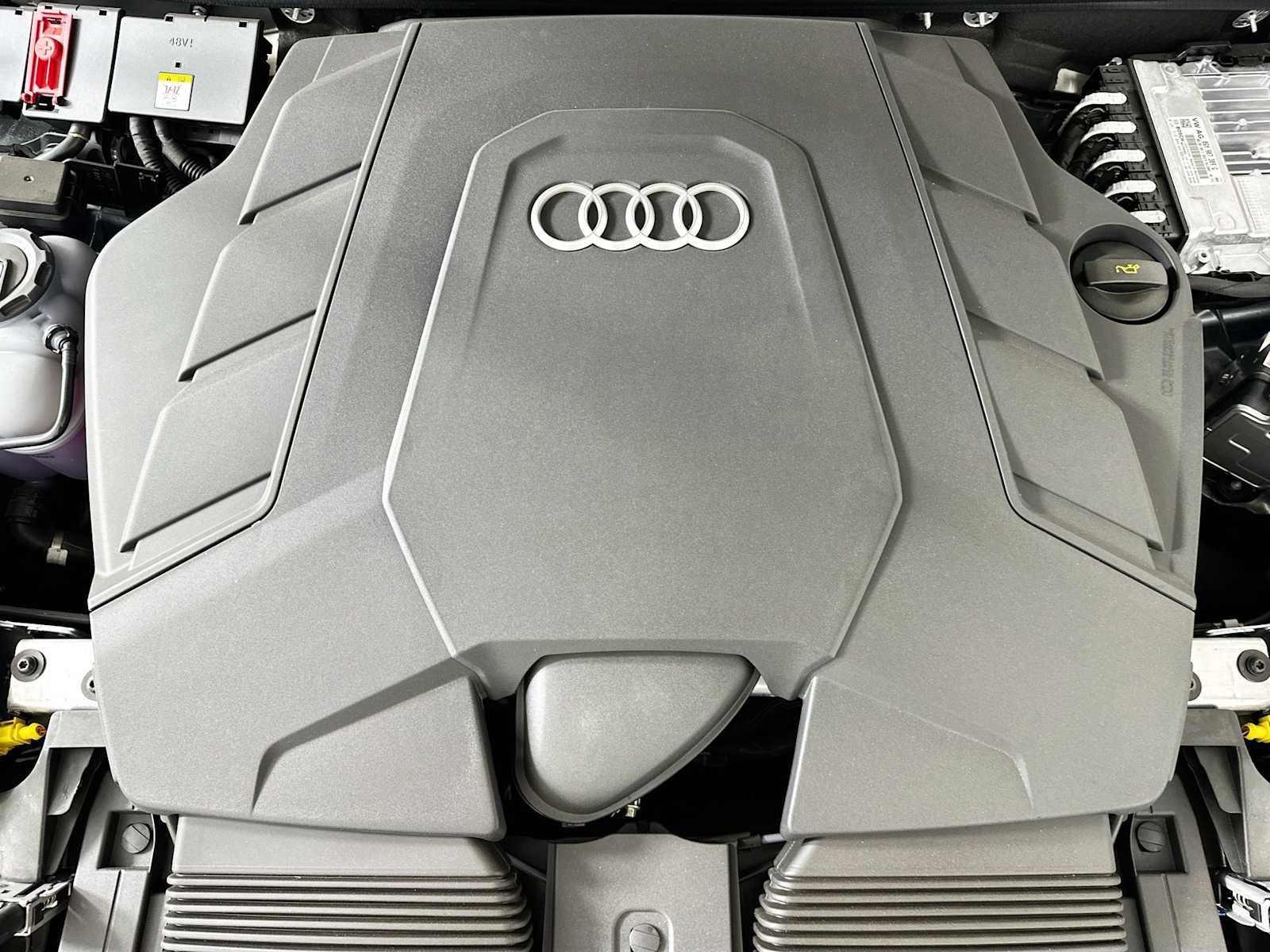 New 2025 Audi Q8 Prestige image 29