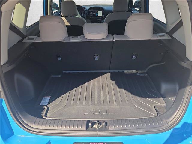 Used 2023 Kia Soul EX FWD image 6