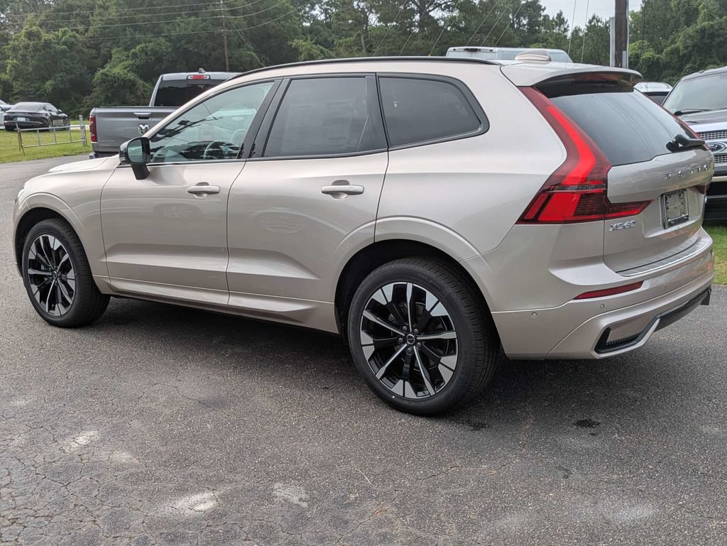 Certified 2026 Volvo XC60 B5 Plus w/ Protection Package Premier AWD/4WD image 4