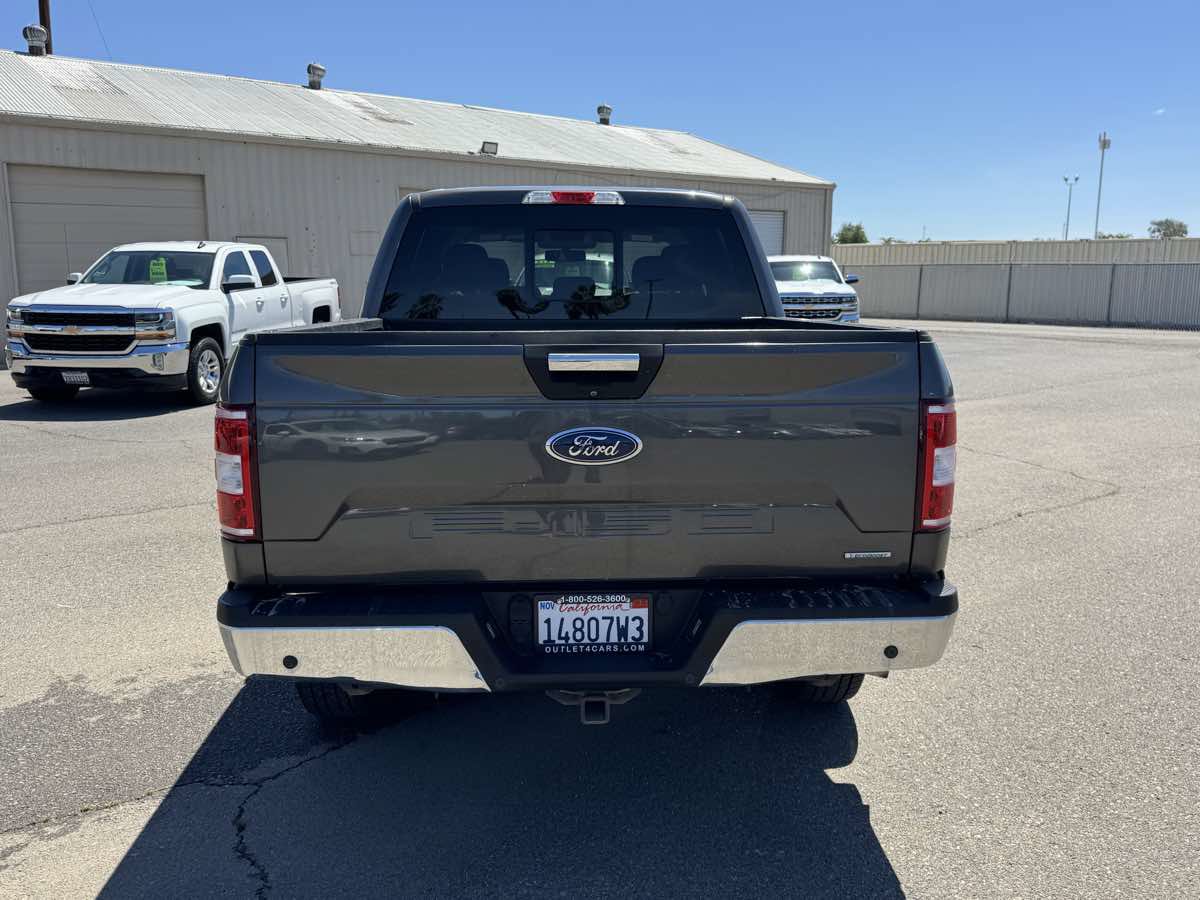 Used 2018 Ford F150 XLT w/ Equipment Group 302A Luxury AWD/4WD image 8
