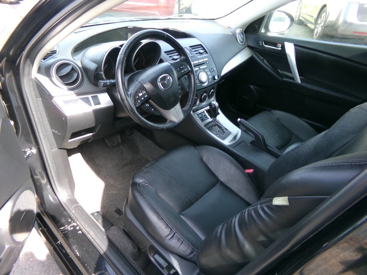 Used 2011 MAZDA MAZDA3 s Grand Touring FWD image 11