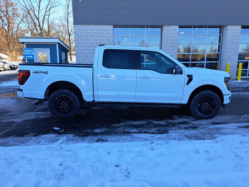 New 2025 Ford F150 XLT w/ Equipment Group 302A MID image 32