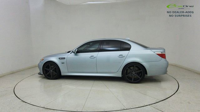 Used 2006 BMW M5 image 65