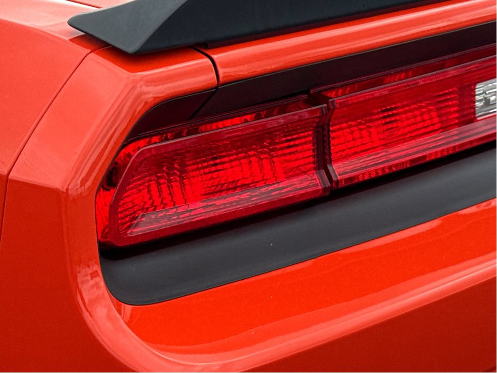 Used 2010 Dodge Challenger SRT8 w/ SRT Option Group II RWD image 6