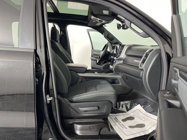 Used 2023 RAM 1500 Big Horn AWD/4WD image 42