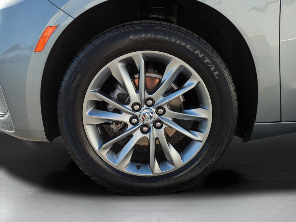 Used 2023 Buick Enclave Avenir w/ Avenir Technology Package FWD image 27