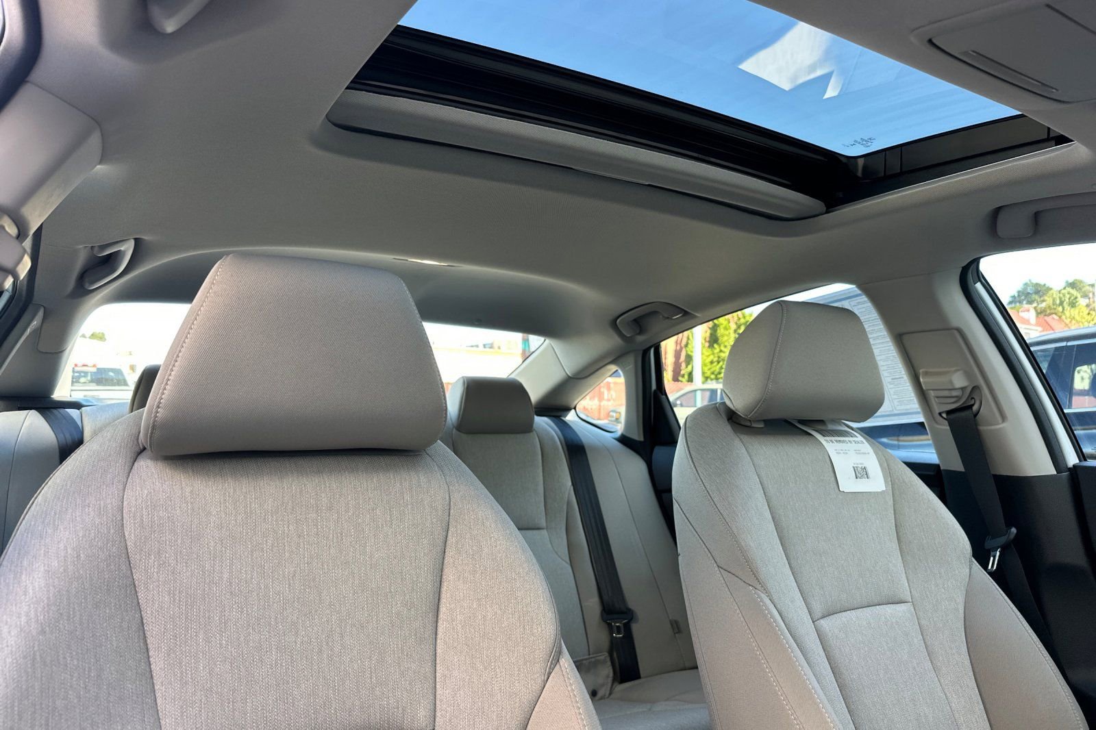 Certified 2025 Honda Accord SE image 19