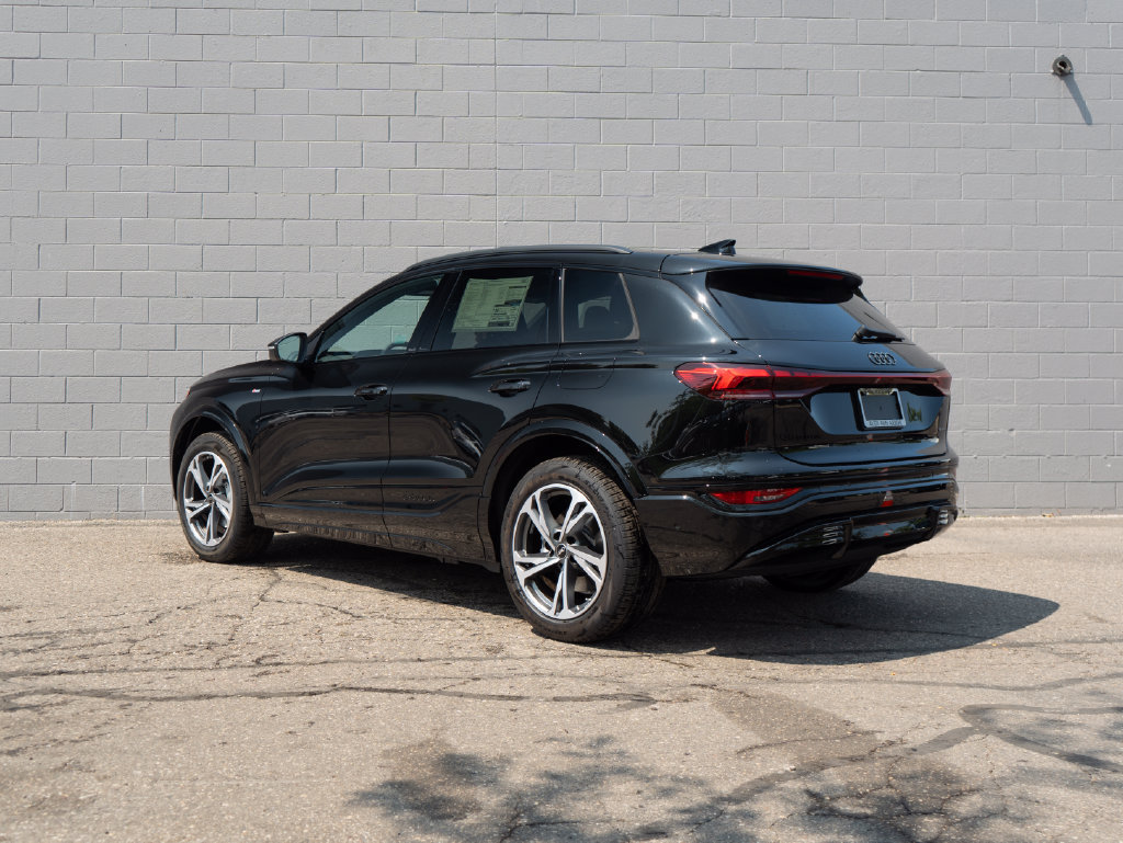 New 2027 Audi Q6 e-tron Premium Plus AWD/4WD image 4