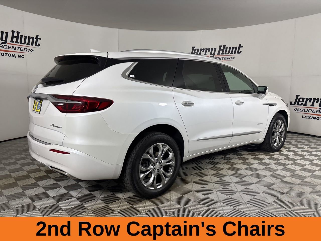 Used 2021 Buick Enclave Avenir w/ Avenir Technology Package image 6