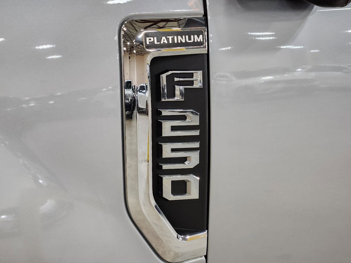 Used 2022 Ford F250 Platinum w/ Tremor Off-Road Package image 25