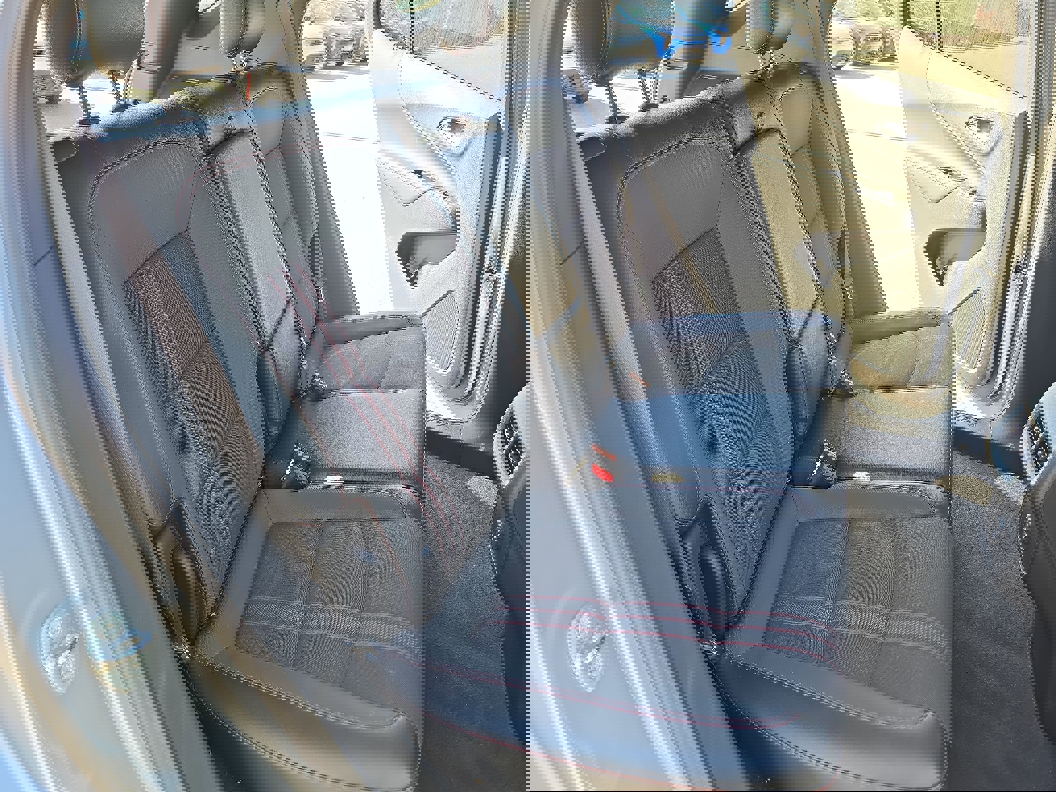 Used 2023 Chevrolet Equinox RS image 11