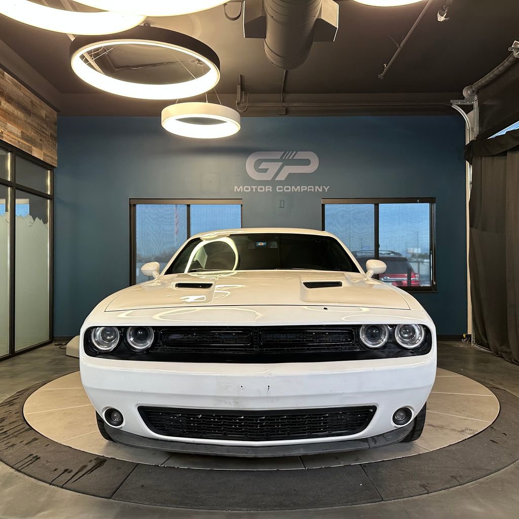 Used 2021 Dodge Challenger SXT w/ Blacktop Package image 8