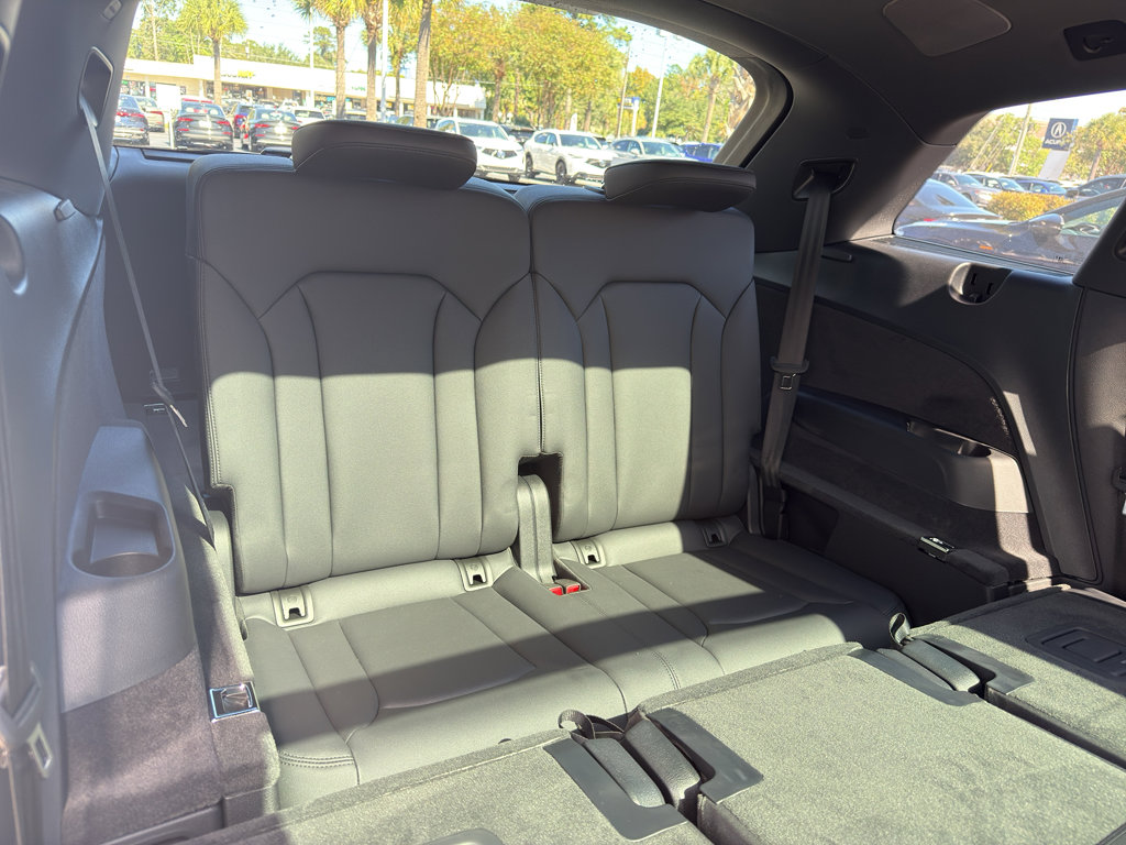 Used 2025 Audi Q7 2.0T Premium Plus w/ Premium Plus Package image 10