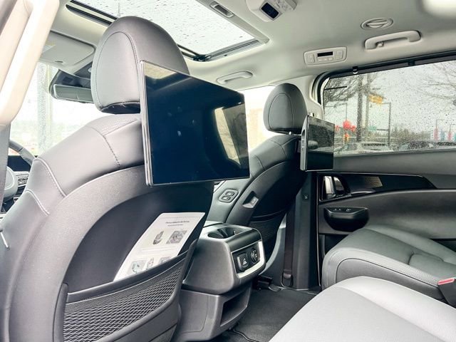 New 2026 Kia Carnival SX Prestige image 12