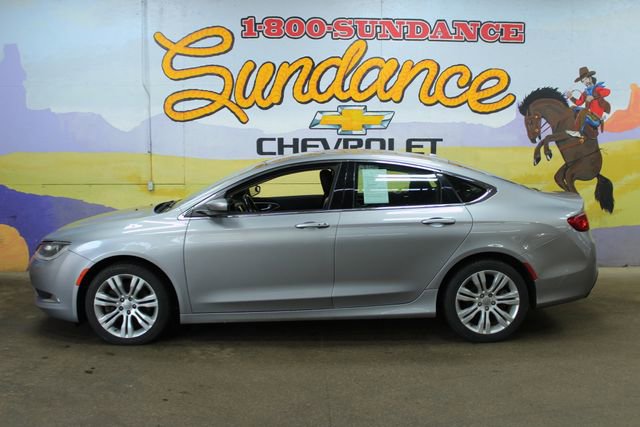Used 2015 Chrysler 200 Limited w/ Comfort Group FWD image 1