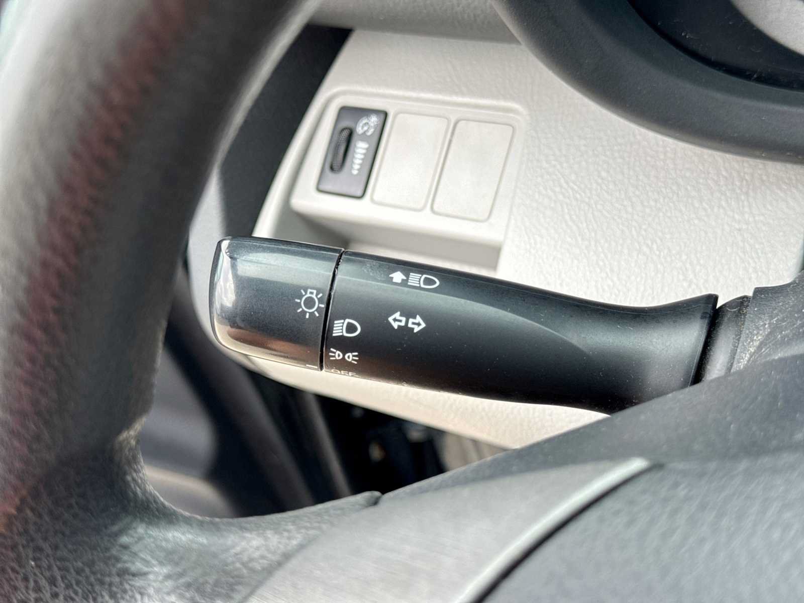 Used 2012 Toyota RAV4 4WD w/ Upgrade Value Pkg image 26