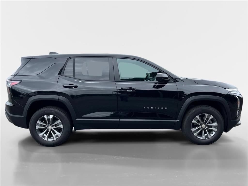 Used 2026 Chevrolet Equinox LT w/ Safety and Technology Package AWD/4WD image 6