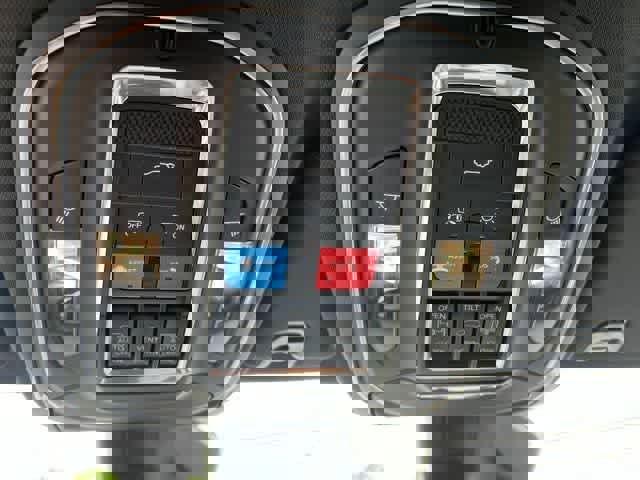 New 2024 Jeep Wagoneer Series II image 18