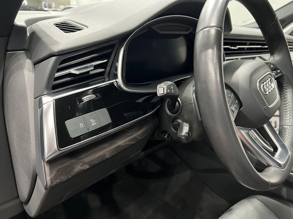 Used 2020 Audi Q7 3.0T Premium Plus w/ Premium Plus Package image 40