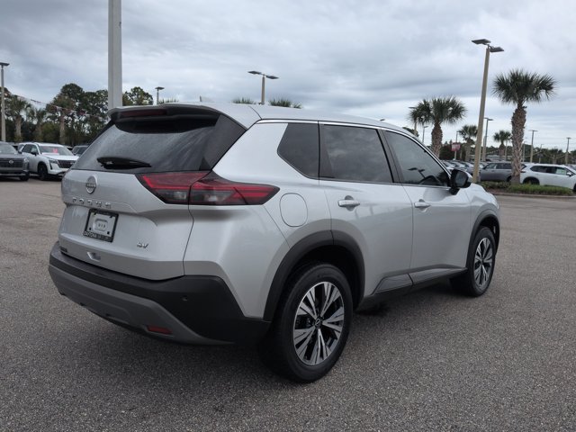 Used 2023 Nissan Rogue SV FWD image 5