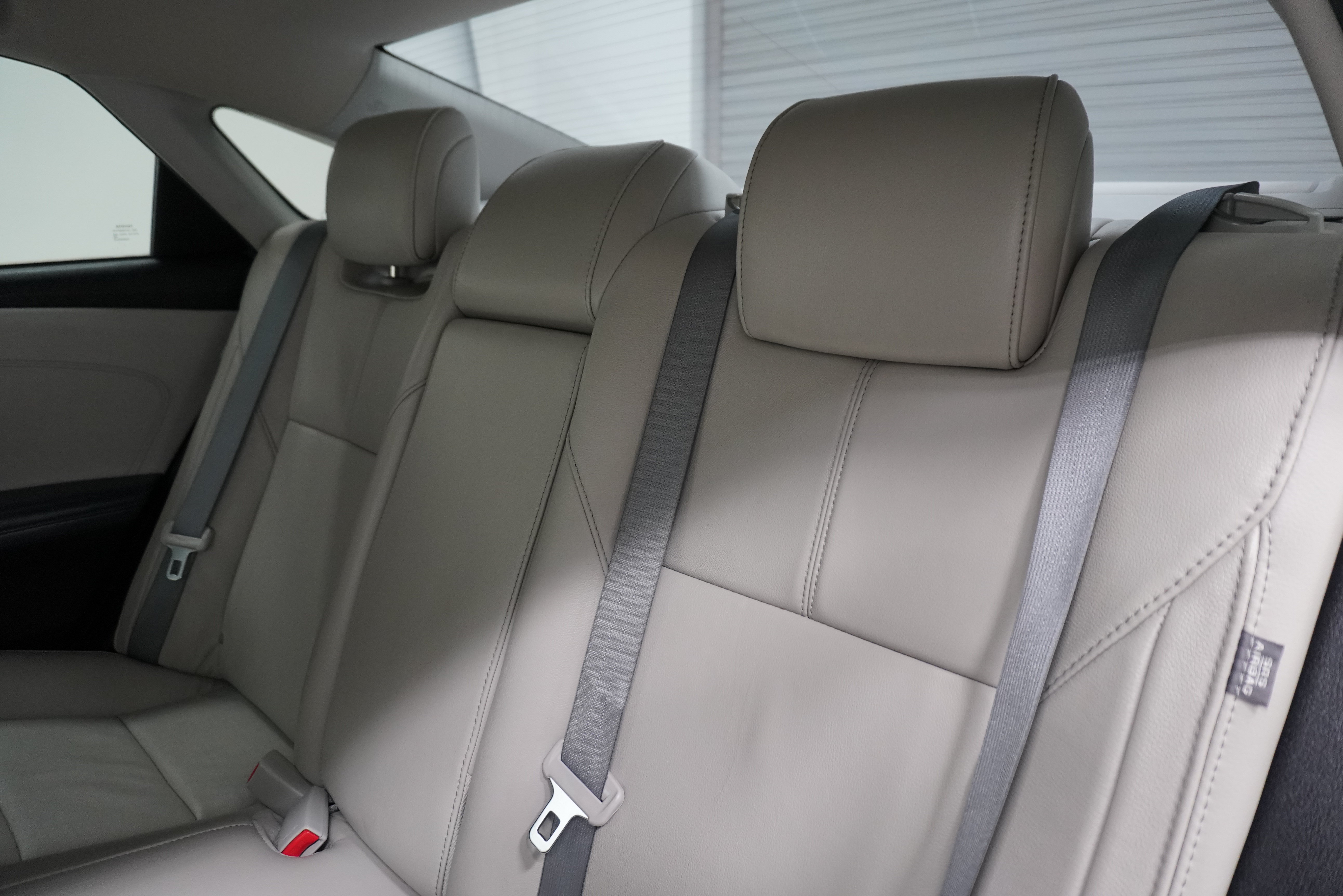 Used 2014 Toyota Avalon XLE Premium FWD image 12
