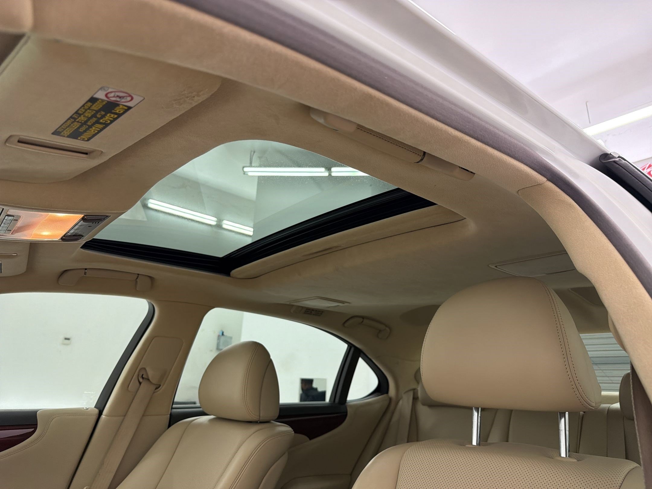 Used 2012 Lexus LS 460 L w/ Rear Seat Upgrade Pkg RWD image 14