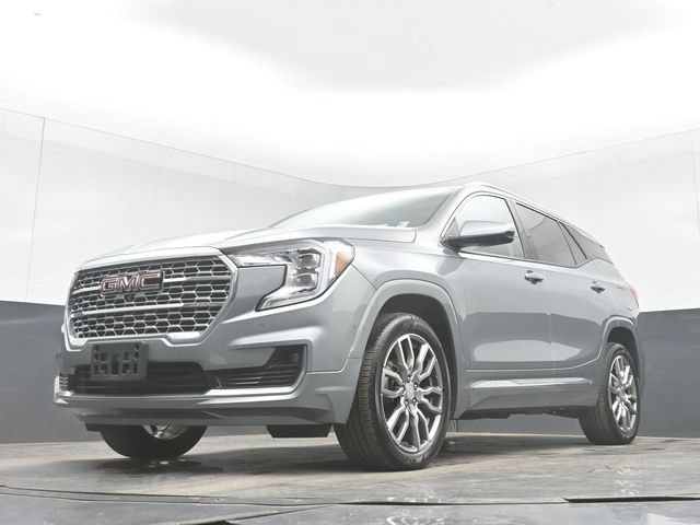 Used 2023 GMC Terrain Denali w/ Denali Premium Package AWD/4WD image 47