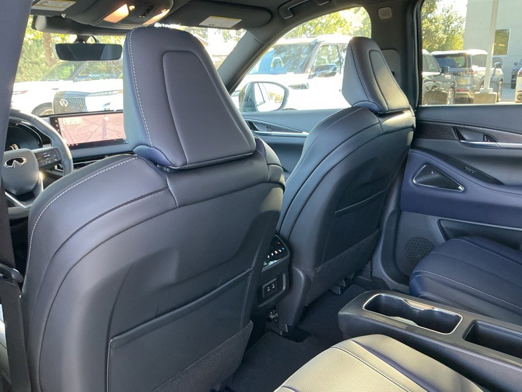 New 2026 INFINITI QX60 Sport w/ Dark Cargo Package image 28