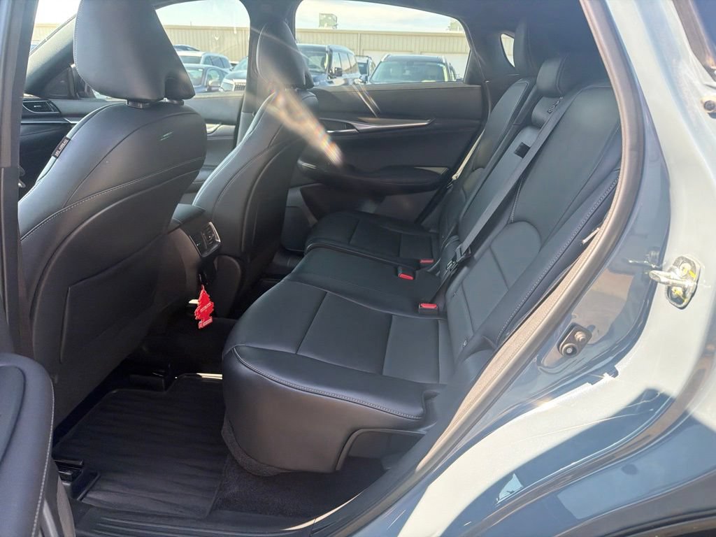 Certified 2022 INFINITI QX55 Luxe w/ Cargo Package AWD/4WD image 9
