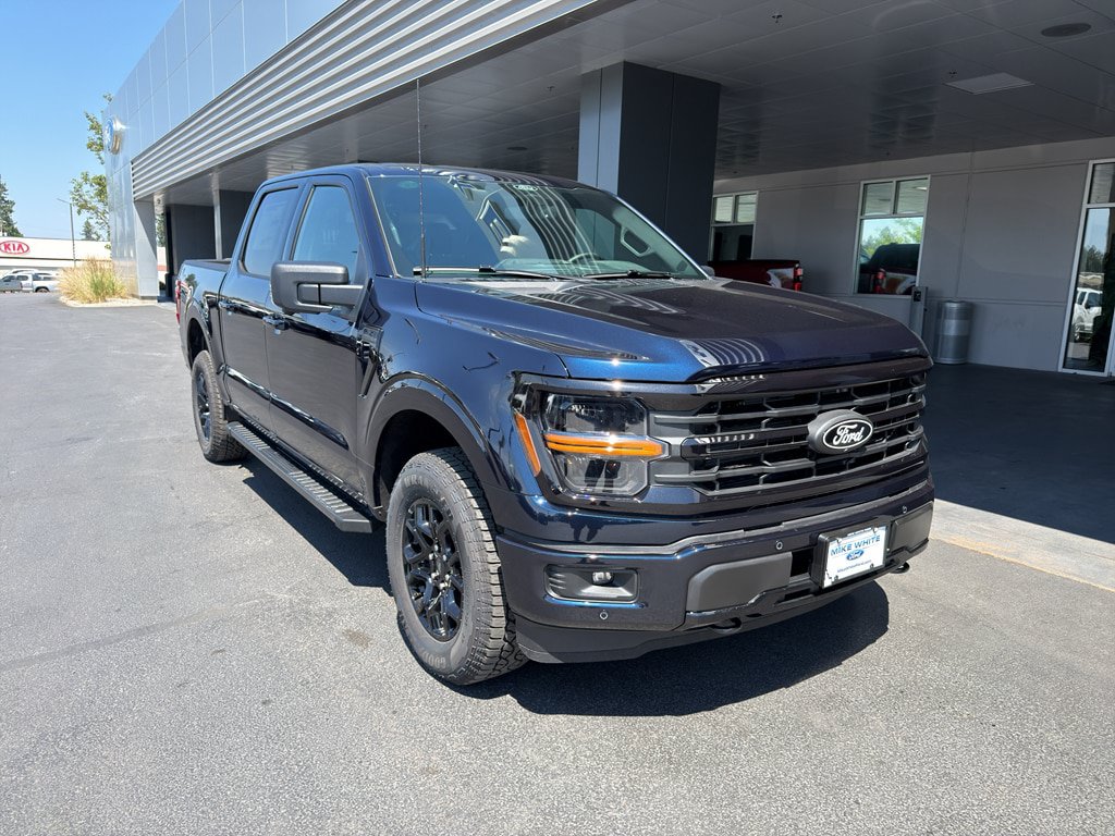 New 2026 Ford F150 XLT w/ Equipment Group 302A MID