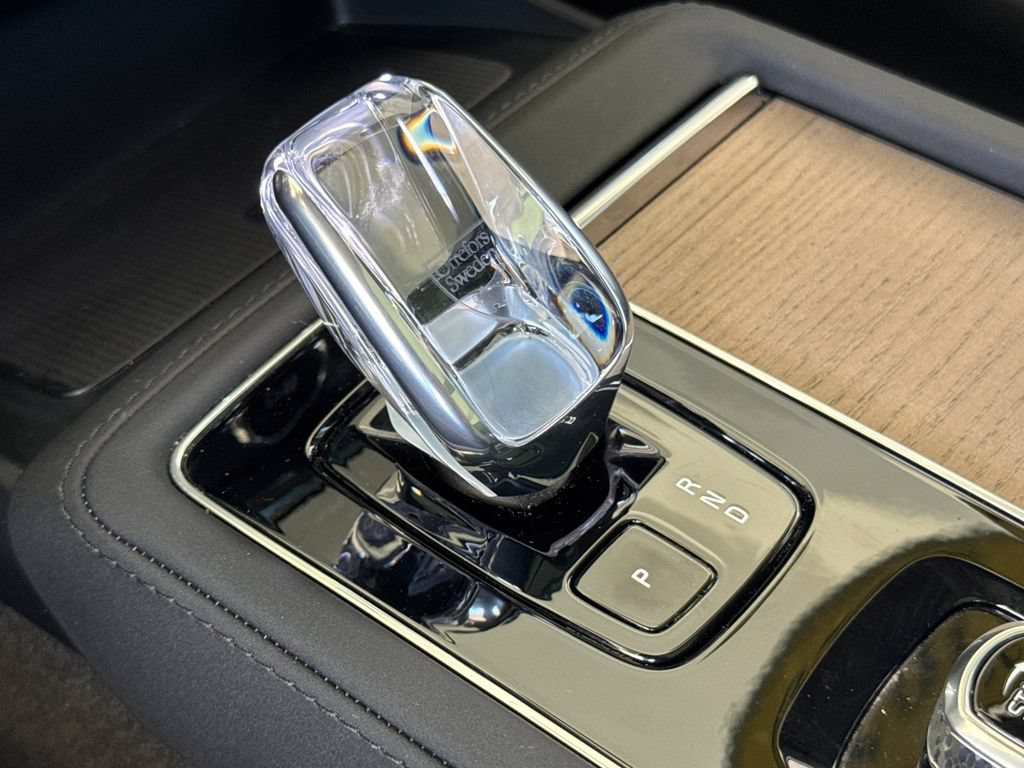 New 2026 Volvo XC90 B5 Core AWD/4WD image 22