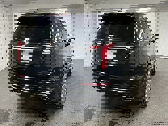 Certified 2024 Cadillac XT6 Premium Luxury w/ Technology Package image 5