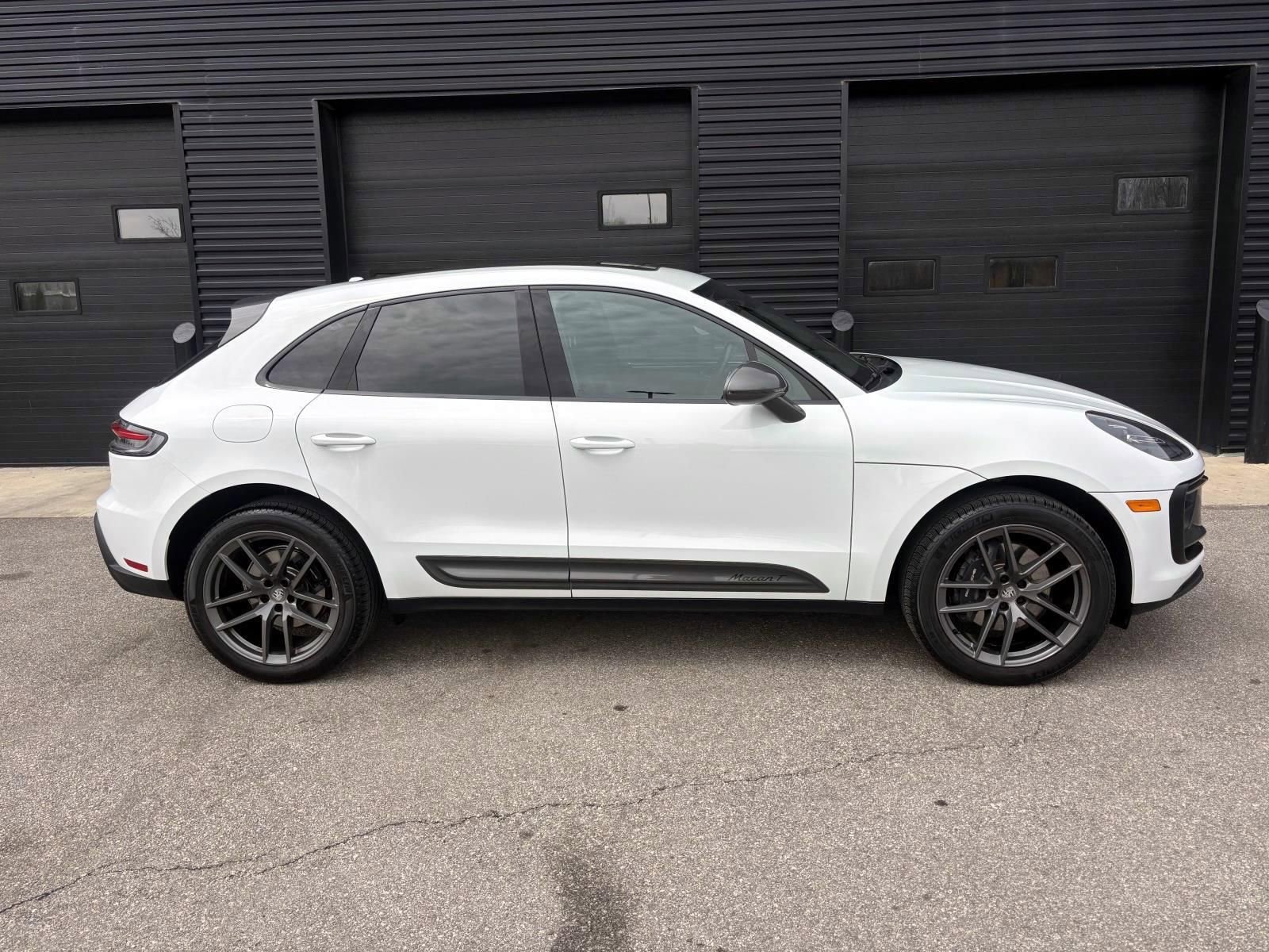 Used 2025 Porsche Macan Turbo image 11