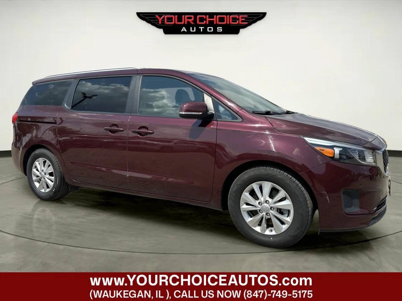 Used 2017 Kia Sedona LX w/ LX Essentials Premium Package FWD image 7