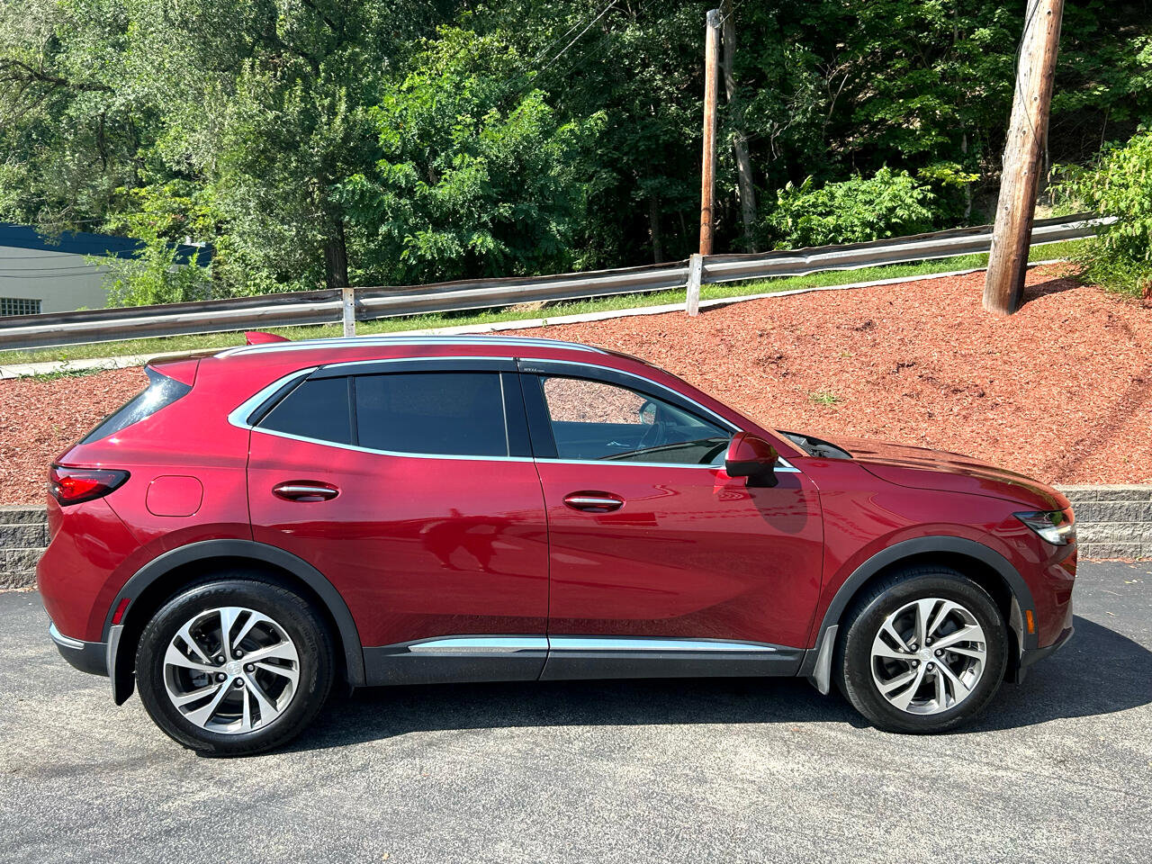 Used 2021 Buick Envision Essence image 6