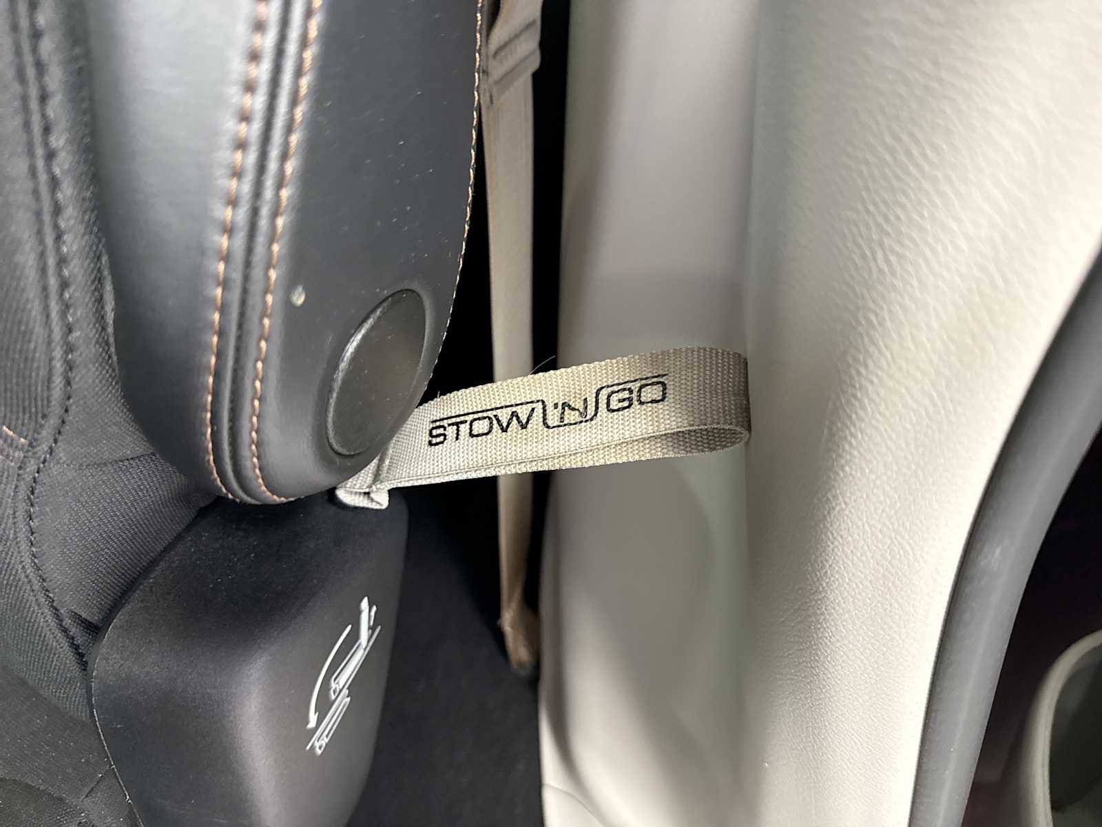 Used 2019 Chrysler Pacifica Touring Plus FWD image 33