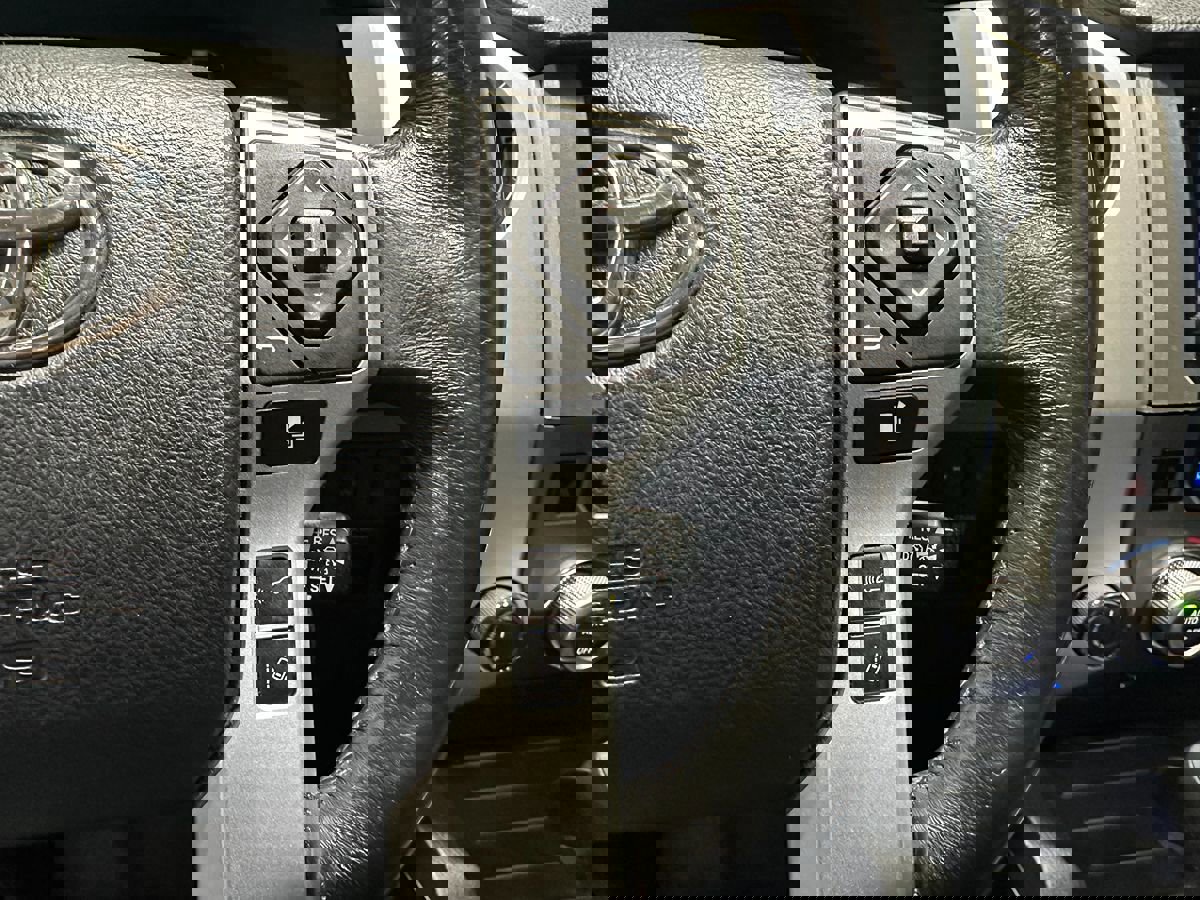 Used 2019 Toyota Tundra Platinum image 30