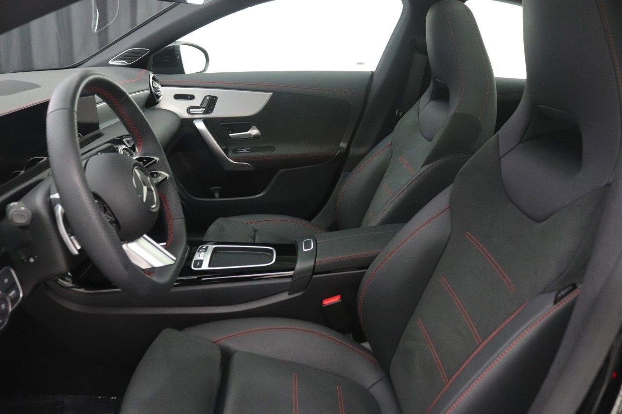 Certified 2026 Mercedes-Benz CLA 250 4MATIC image 33