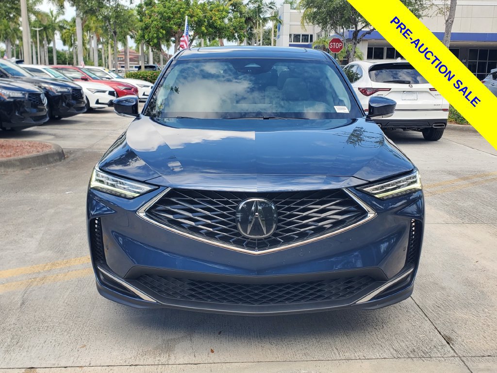 Used 2026 Acura MDX w/ Technology Package FWD image 2