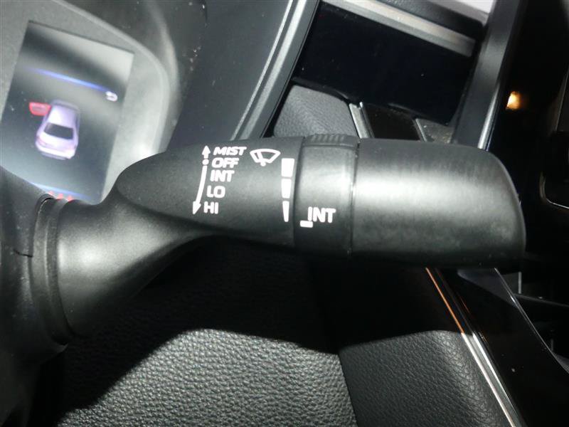 Used 2022 Toyota Corolla SE FWD image 34