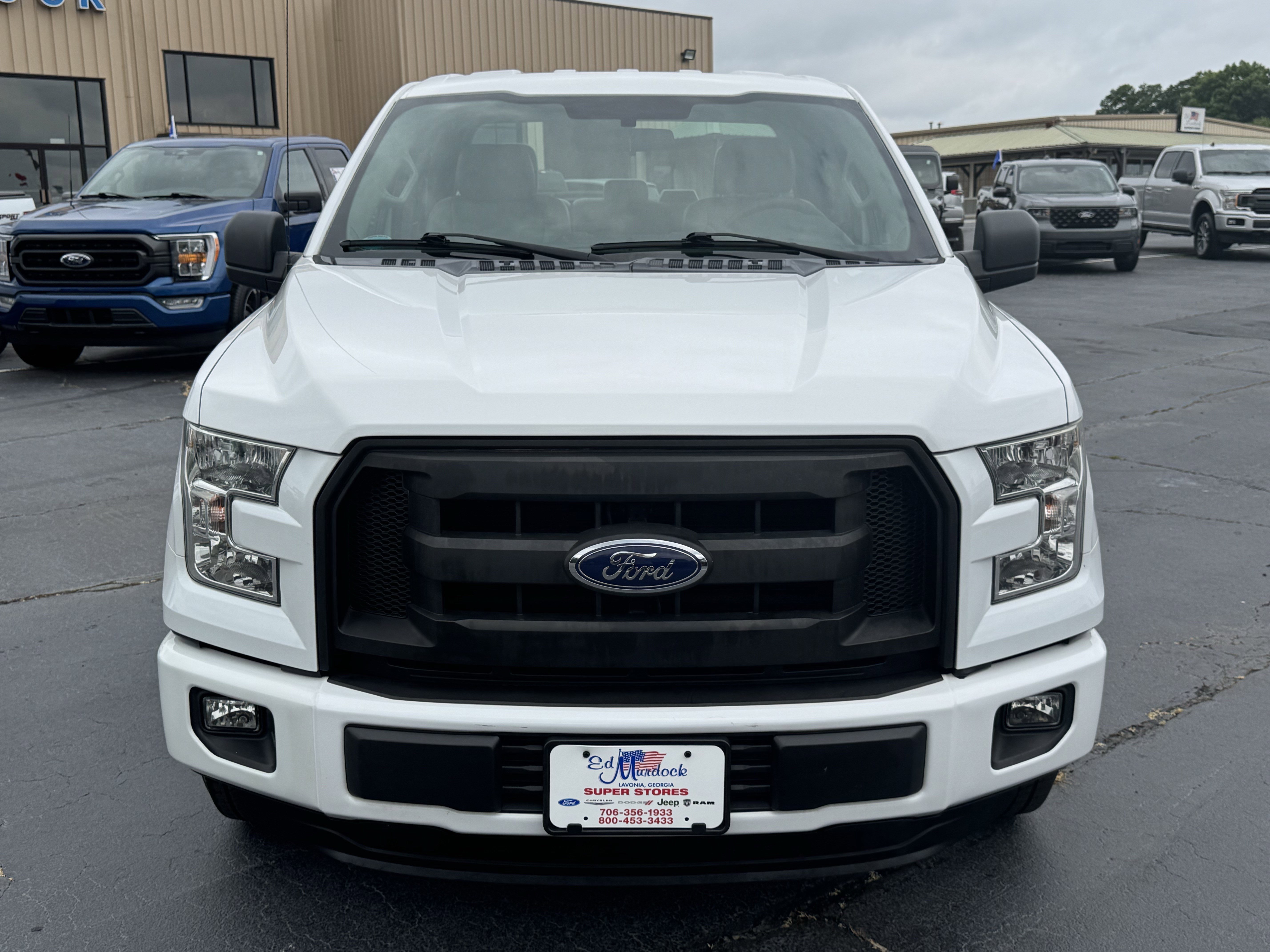 Used 2015 Ford F150 XL w/ Equipment Group 101A Mid RWD image 3