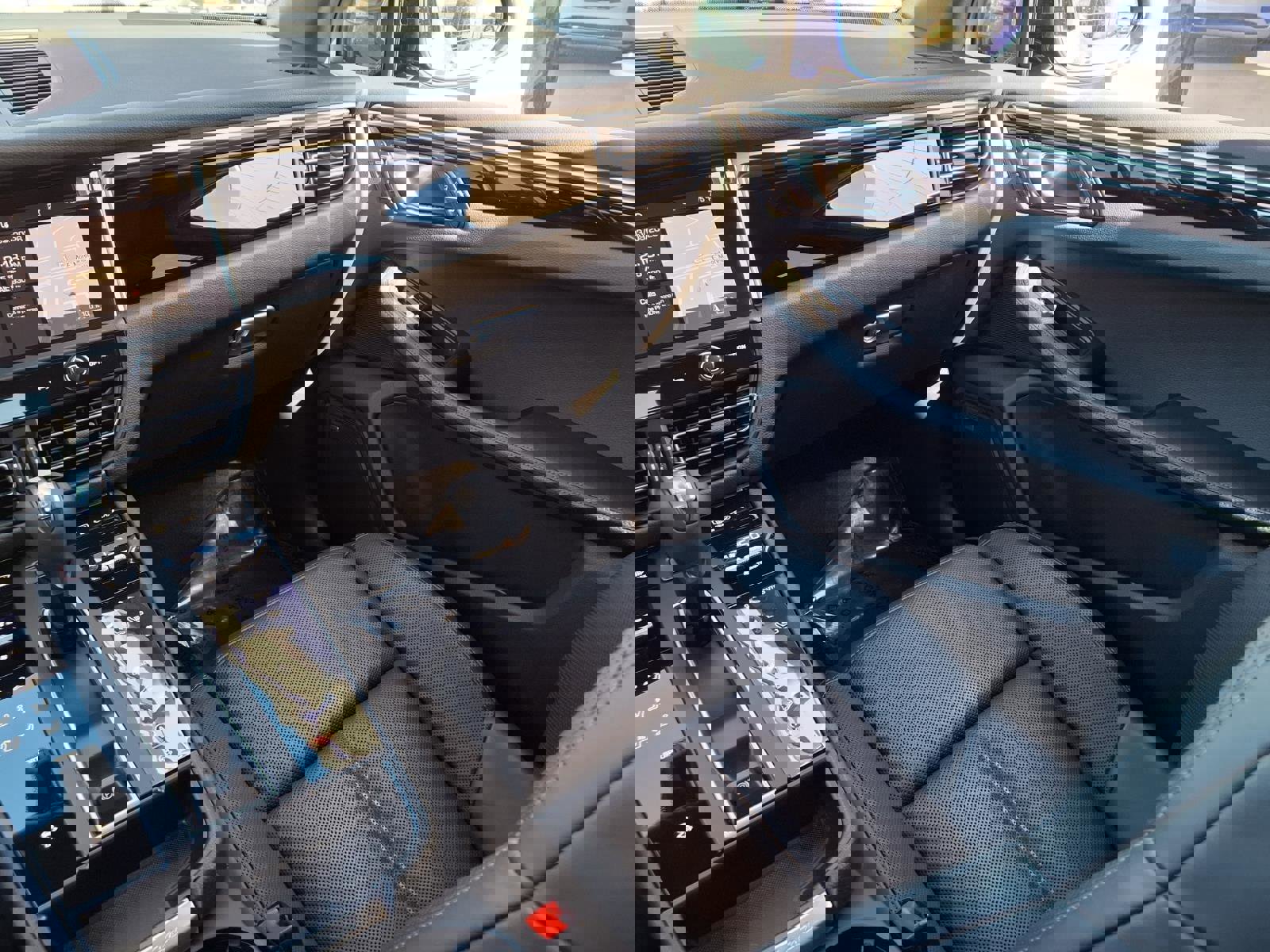 Used 2022 Porsche Macan image 20