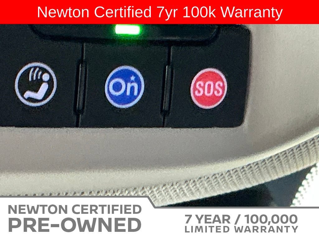 Used 2025 Chevrolet Trax LS FWD image 28