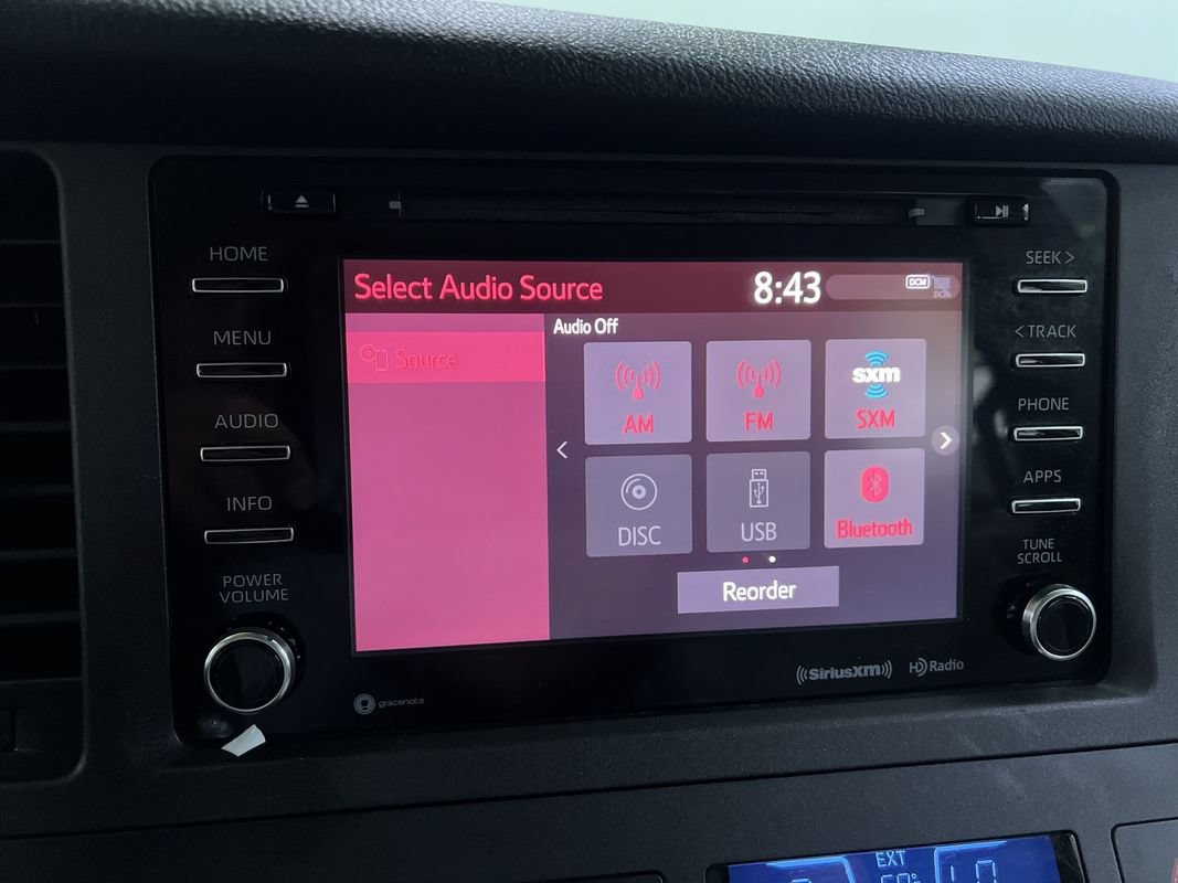 Used 2018 Toyota Sienna LE FWD image 20
